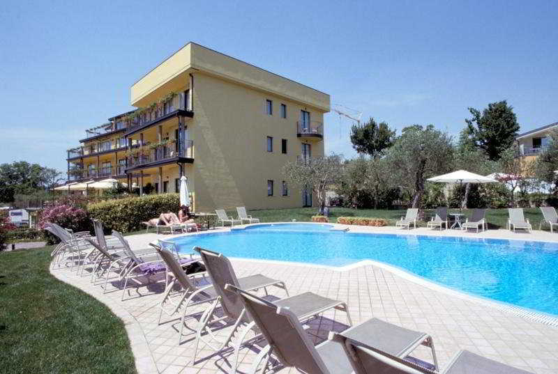 Hotel Riva Del Sole Moniga del Garda Exterior foto